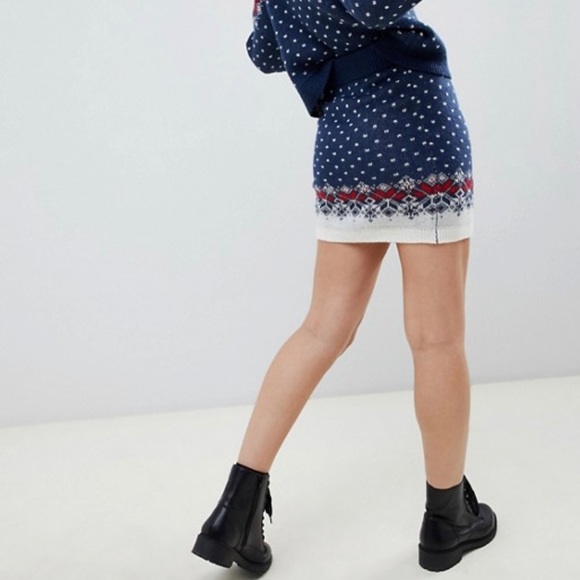 ASOS - Picture 3 of 5